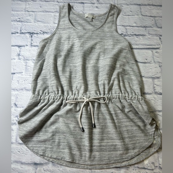 Normcore Minimalist Gray/Cream Sleeveless Top with Drawstring Waist. Size 1X - Picture 1 of 6